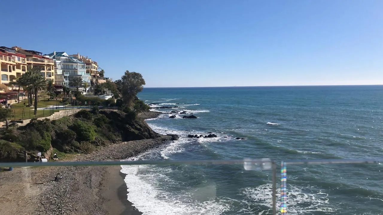 Piso En Zona Tranquila De - Torrequebrada Golf Apartment Benalmadena Spain