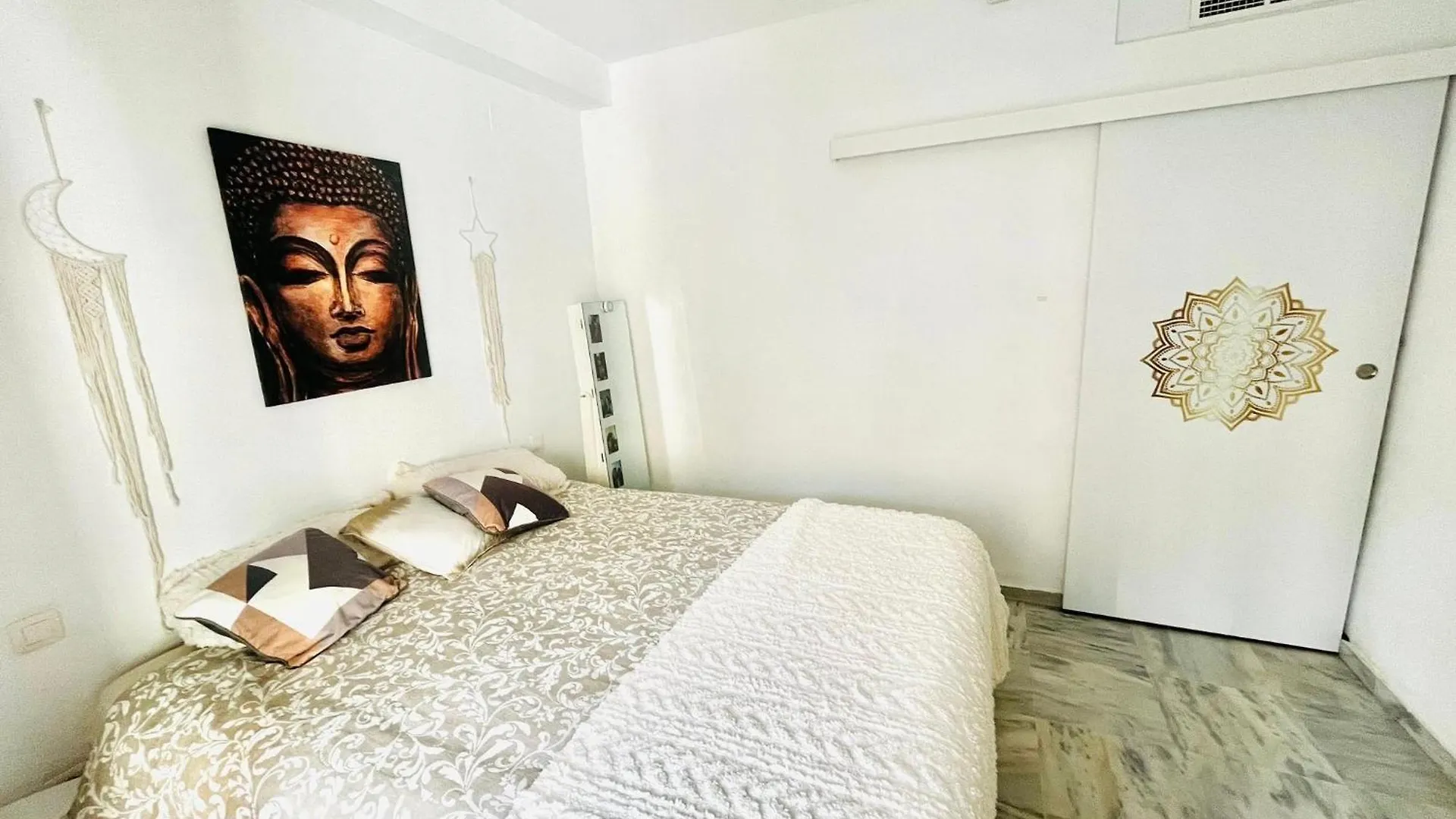 贝纳尔马德纳Piso En Zona Tranquila De - Torrequebrada Golf公寓 贝纳尔马德纳
