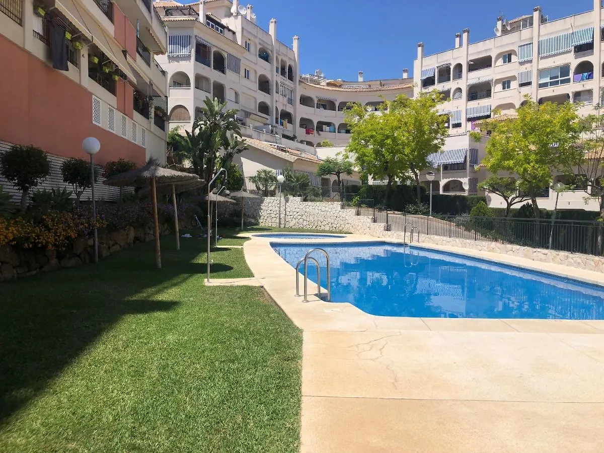 Piso En Zona Tranquila De - Torrequebrada Golf Apartment Benalmadena Spain